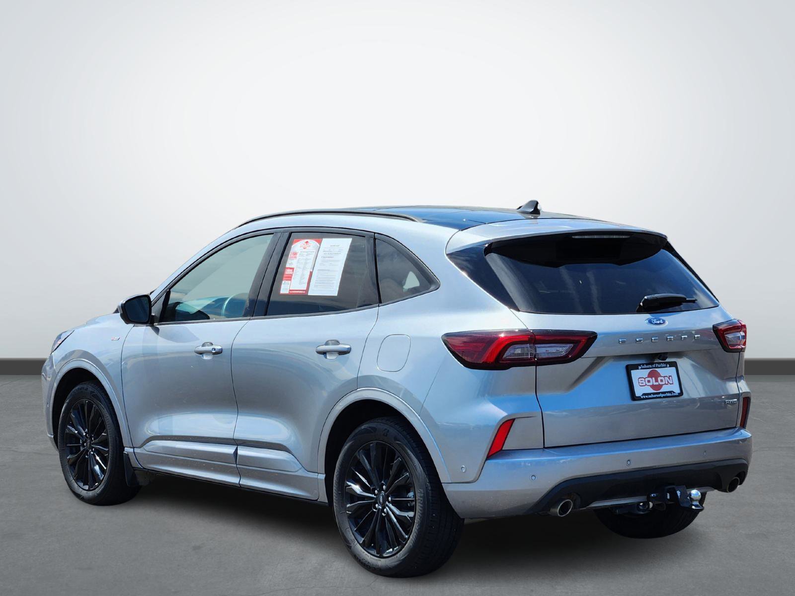 2023 Ford Escape ST-Line Elite photo 3