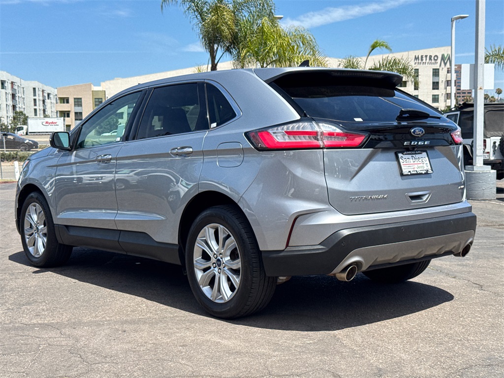 2022 Ford Edge Titanium photo 10