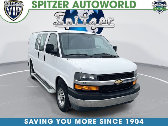 2024 Chevrolet Express Cargo Work Van's photo