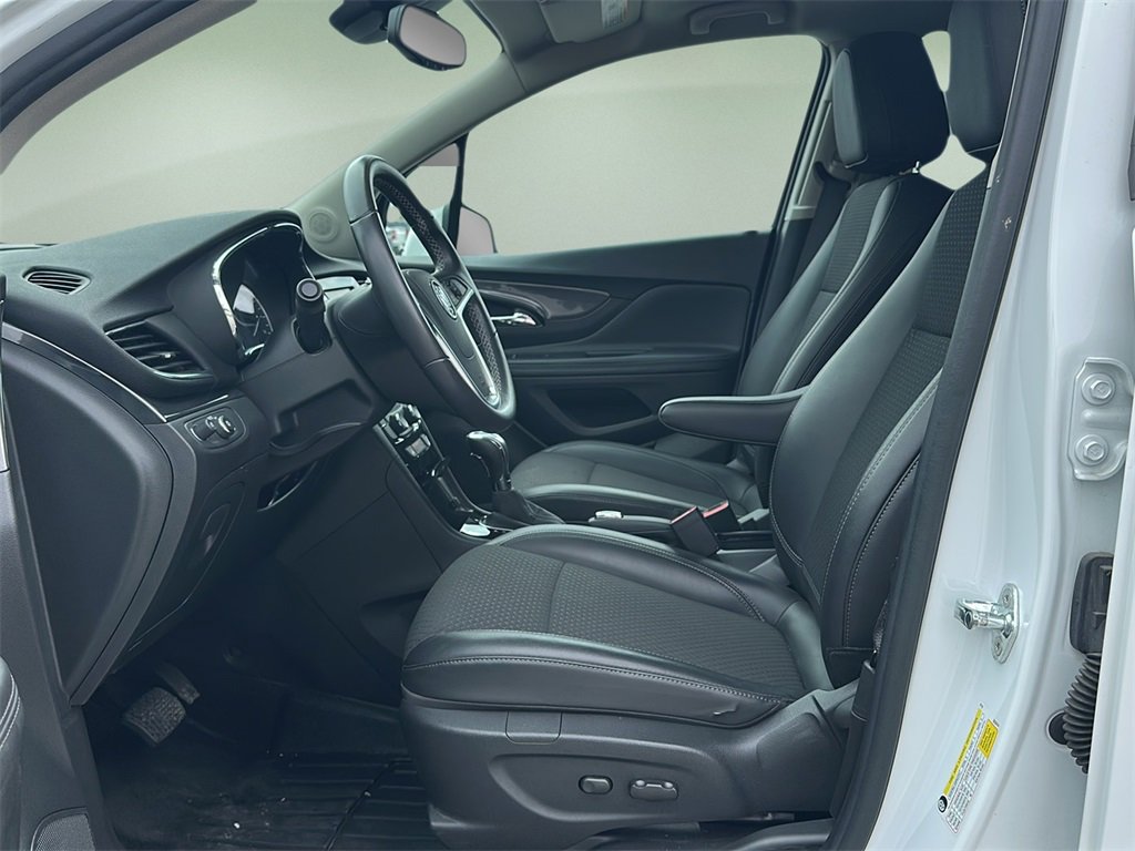 2022 Buick Encore Preferred photo 9