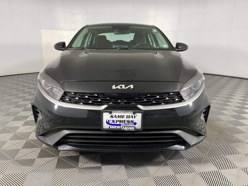 2023 Kia Forte LXS photo 11