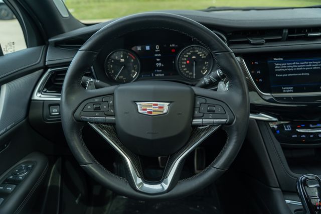 2023 Cadillac XT6 Sport photo 10