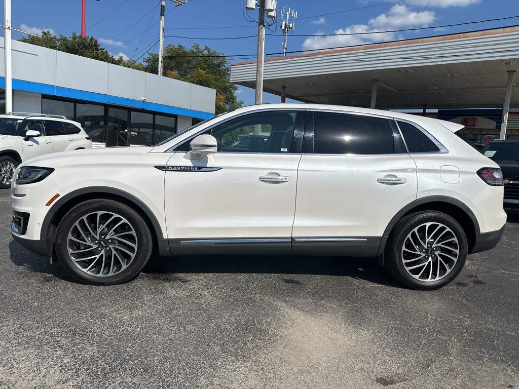 2019 Lincoln Nautilus Reserve photo 4