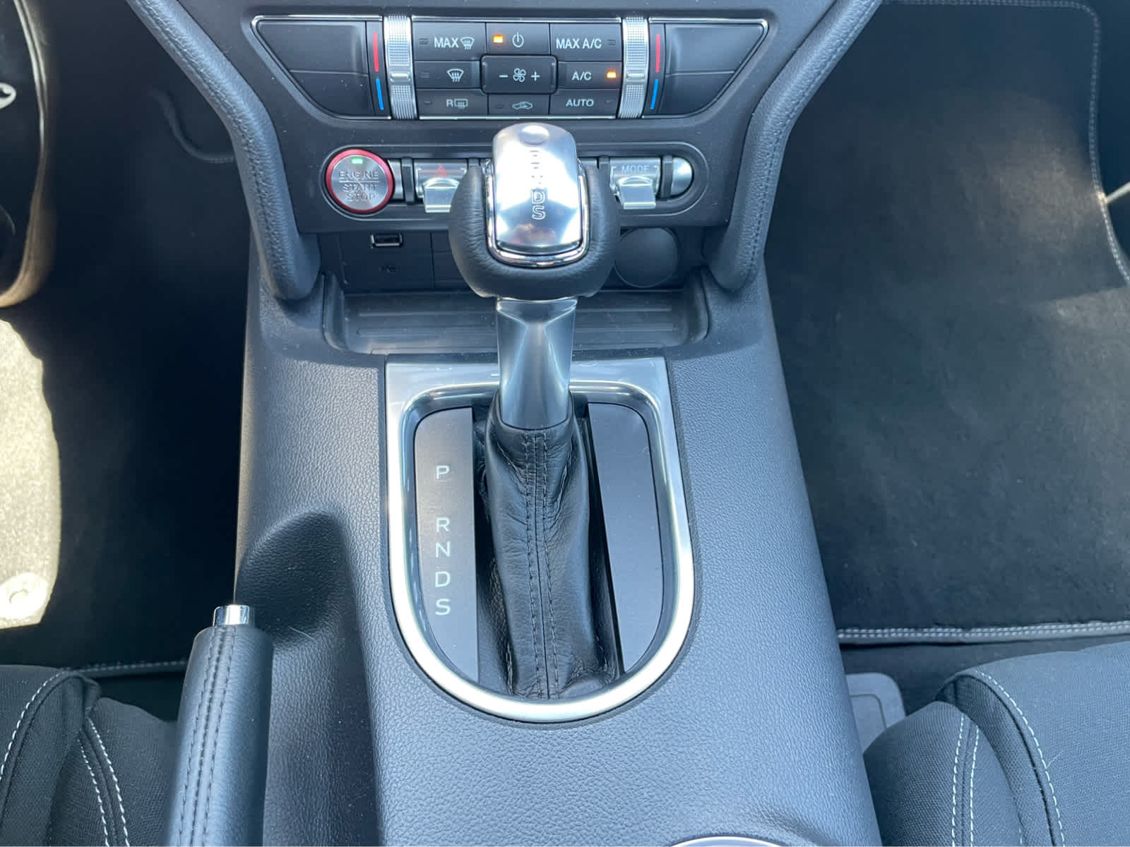 2022 Ford Mustang Mach 1 photo 19