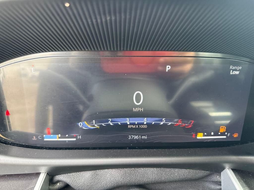 2023 Jeep Wagoneer Base photo 5