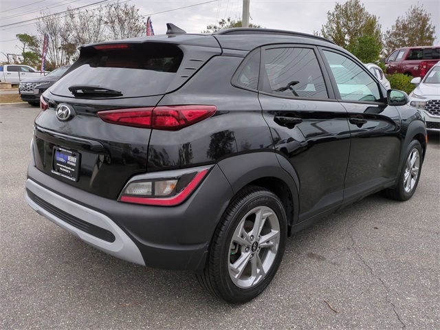 2023 Hyundai Kona SEL photo 4