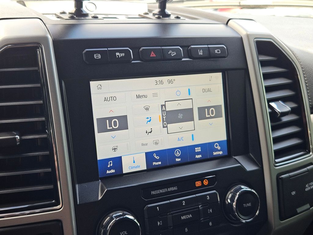 2021 Ford F-250 Lariat photo 20