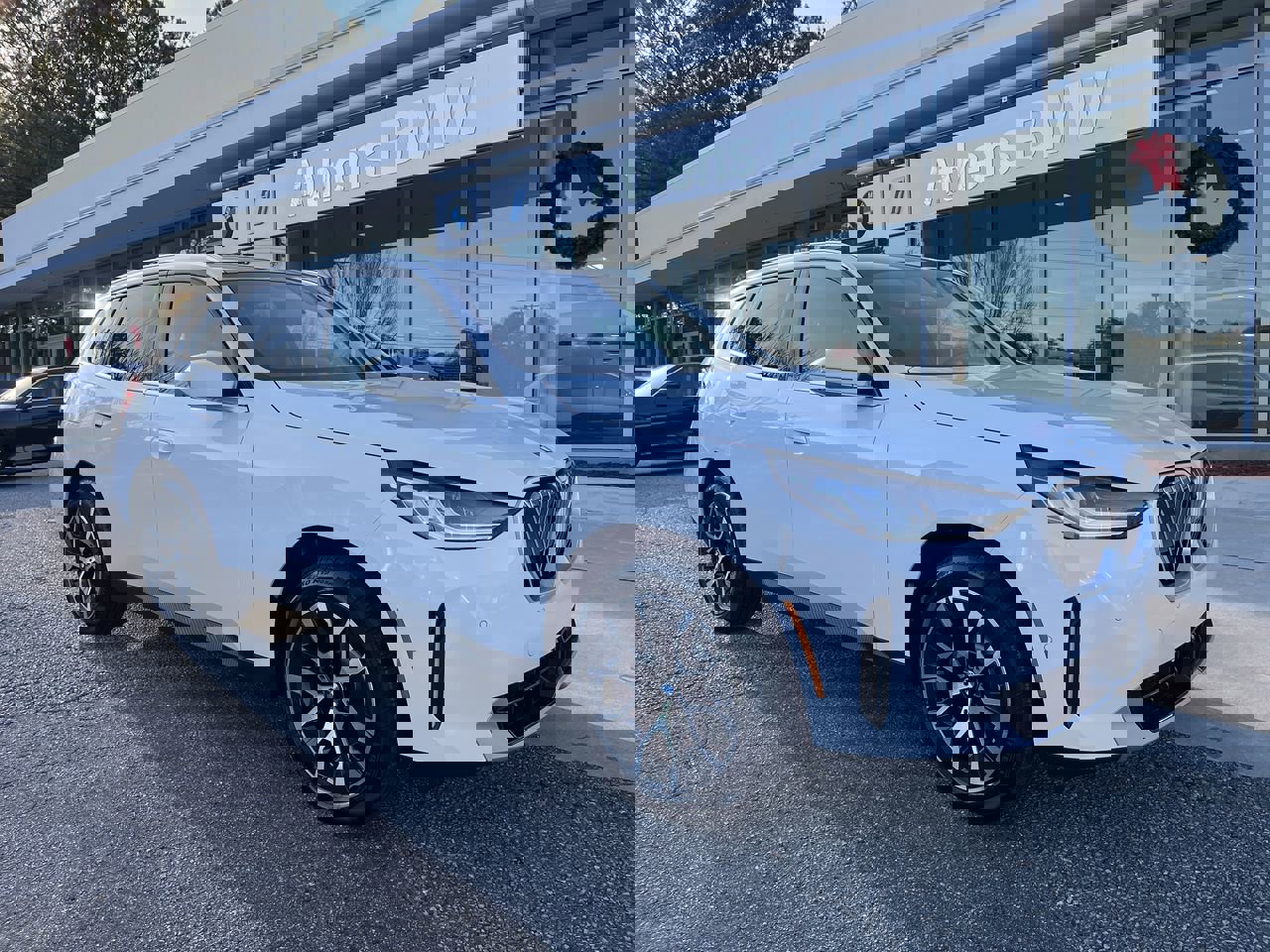 2026 BMW X3 30's photo