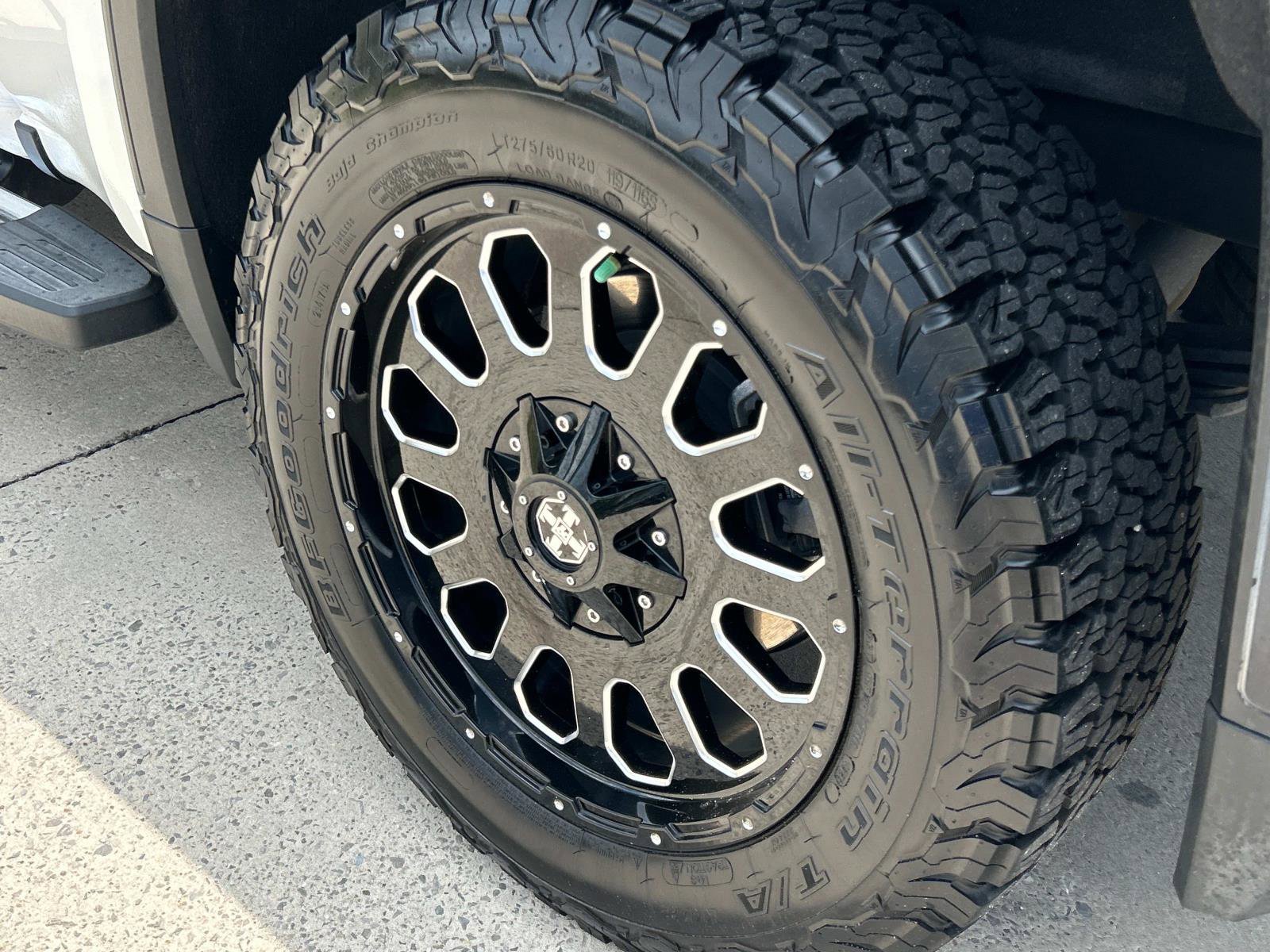 2023 Gmc Sierra 1500 SLT photo 9