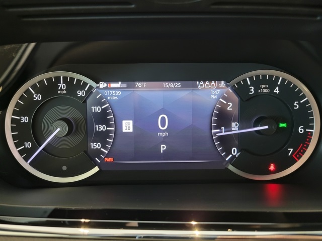2023 Land Rover Range Rover Evoque R-Dynamic SE photo 25
