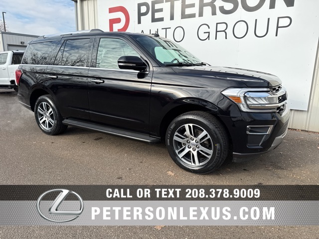 2024 Ford Expedition Limited's photo