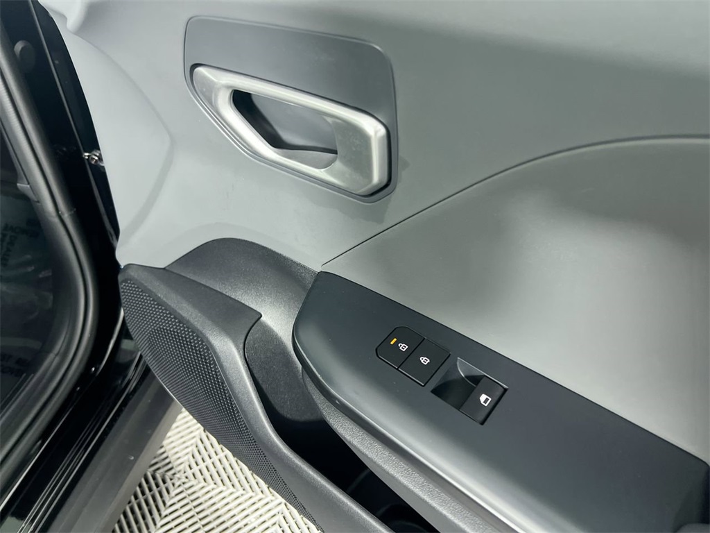 2025 Kia K4 LX photo 23