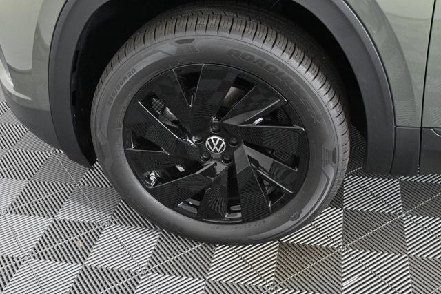 2026 Volkswagen Atlas Cross Sport SE Technology photo 27