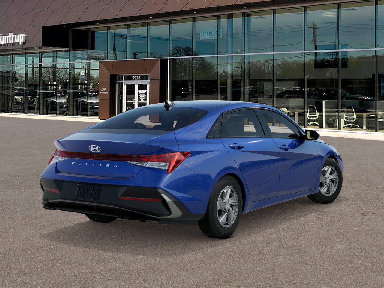 2025 Hyundai Elantra SE photo 4