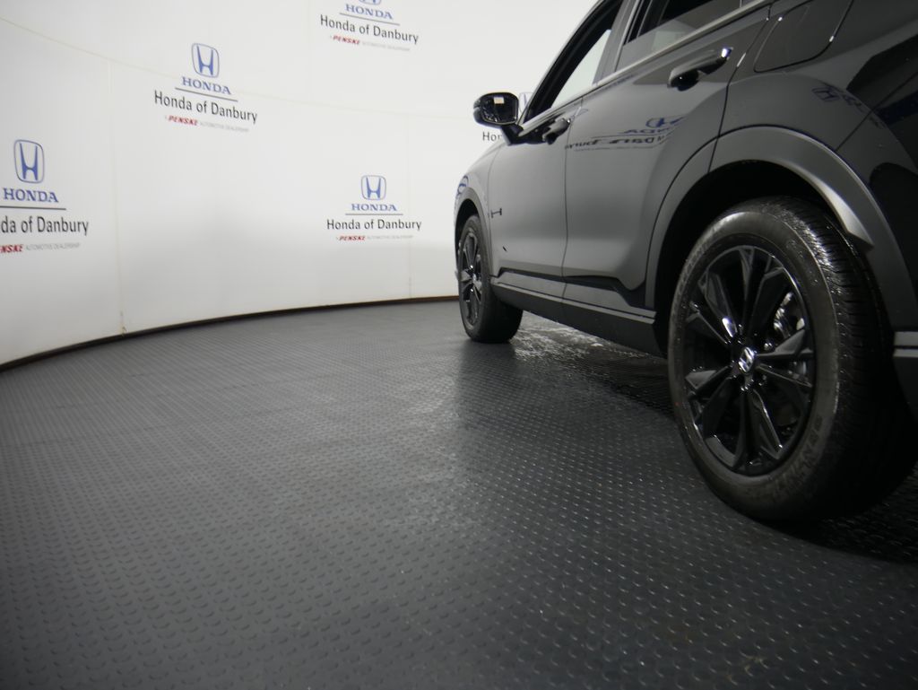 2026 Honda CR-V Sport Touring Hybrid photo 8