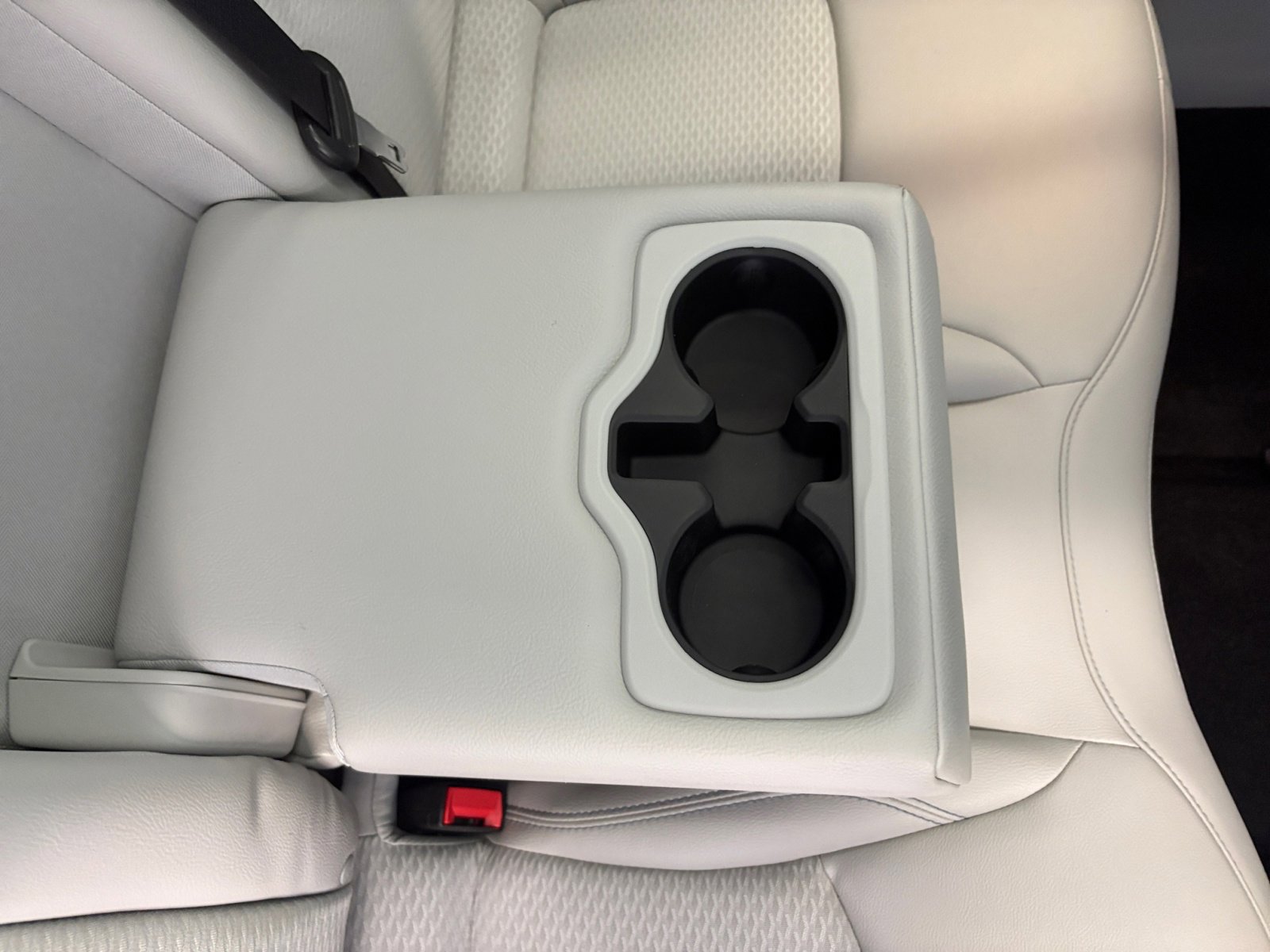 2022 Jeep Compass Latitude photo 30
