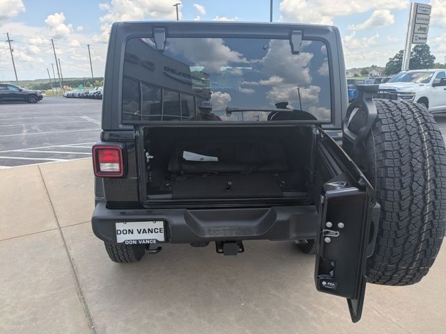 2025 Jeep Wrangler Sport S photo 19