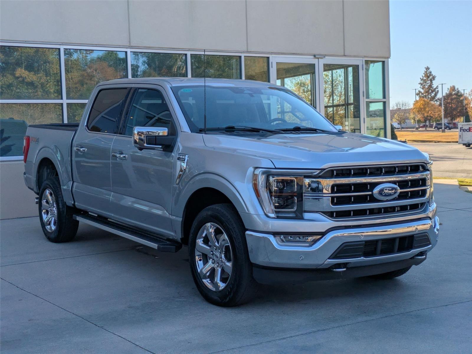 2023 Ford F-150 Lariat photo 3