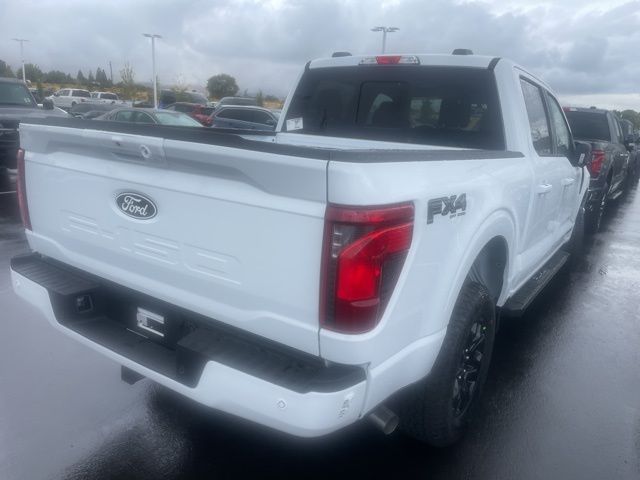 2025 Ford F-150 XLT photo 4
