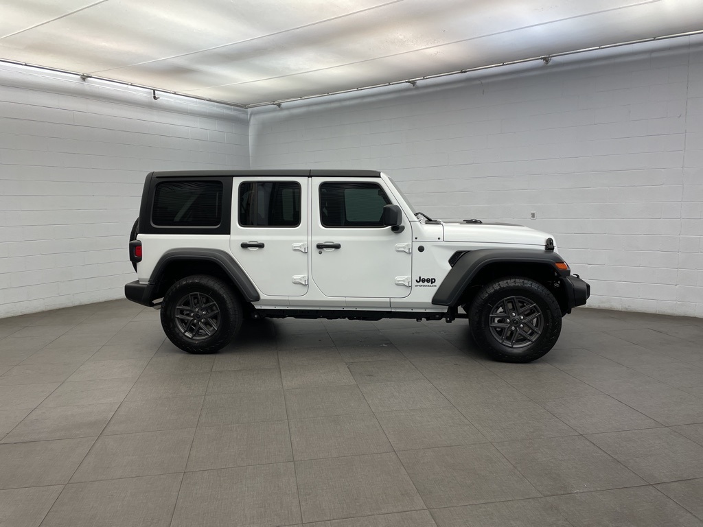 2025 Jeep Wrangler Sport S photo 2