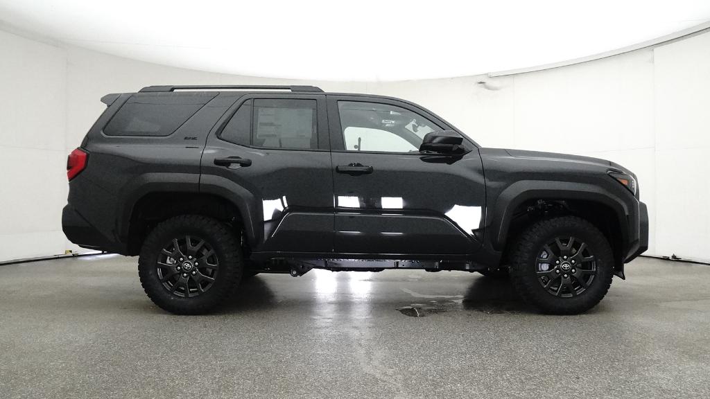 2025 Toyota 4Runner SR5 photo 26