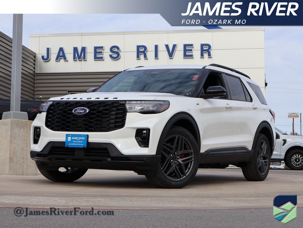 2026 Ford Explorer ST-LINE's photo