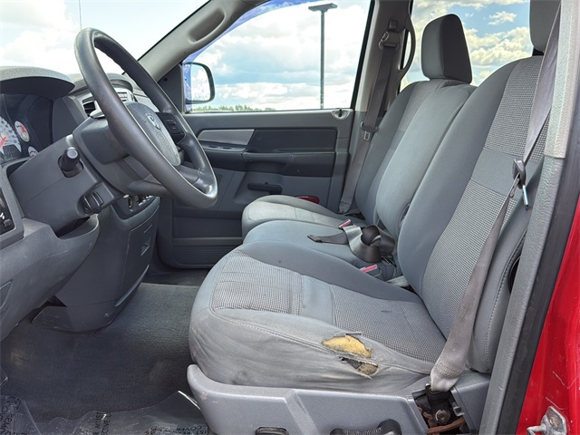 2007 Dodge Ram SLT photo 11