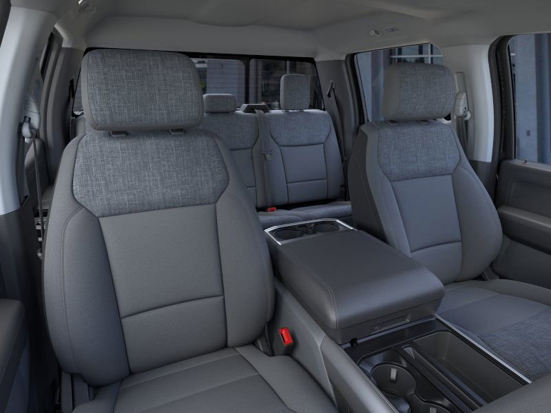 2025 Ford F-150 XLT photo 8
