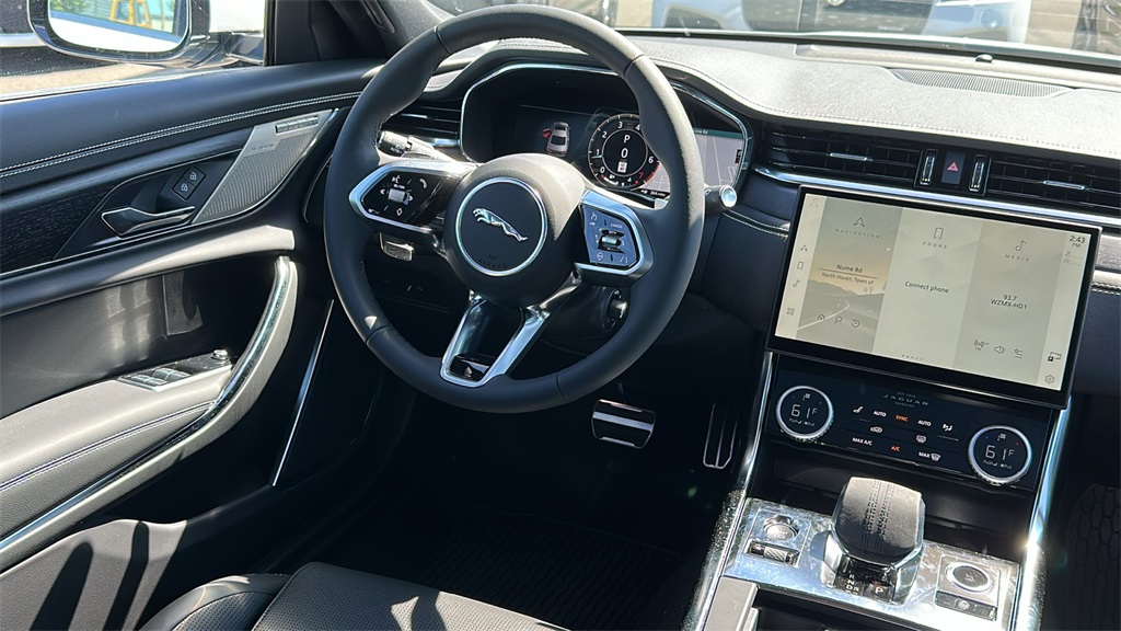 2024 Jaguar XF P300 R-Dynamic SE photo 24