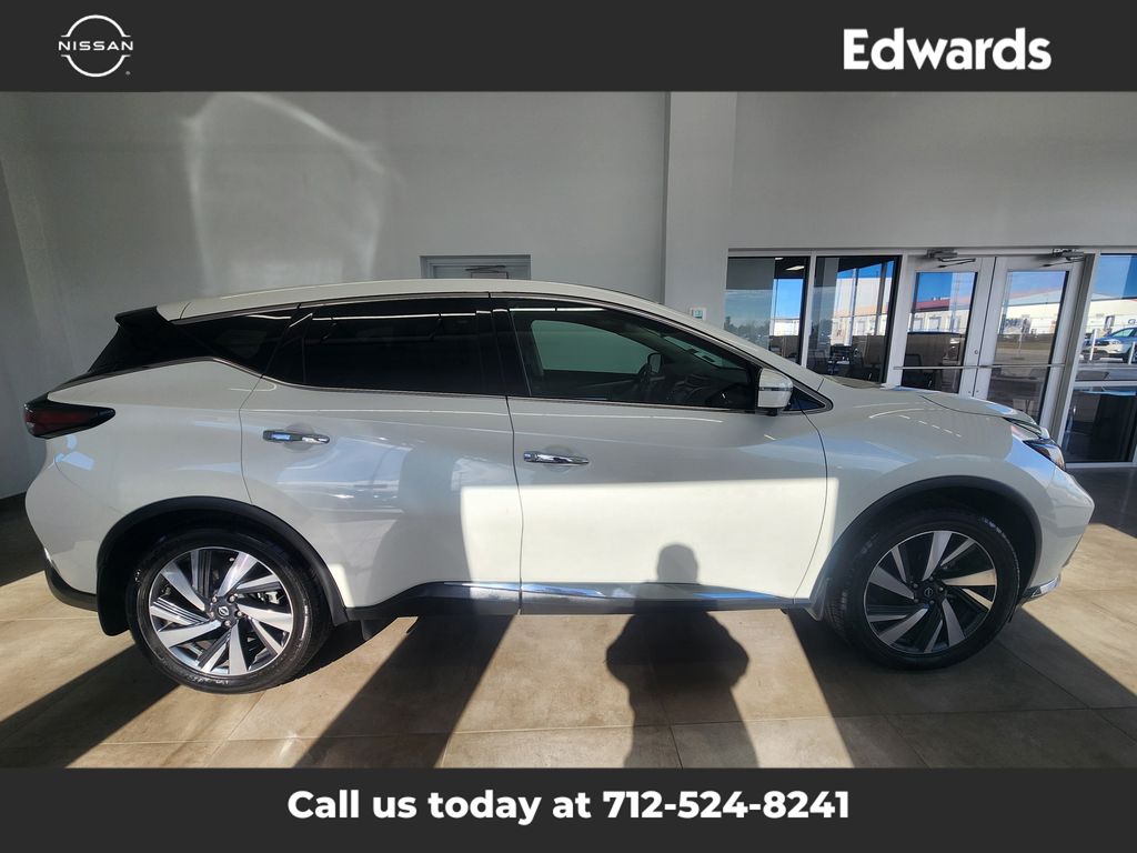 2023 Nissan Murano SL