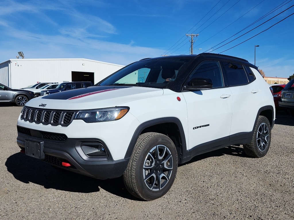 2024 Jeep Compass Trailhawk's photo