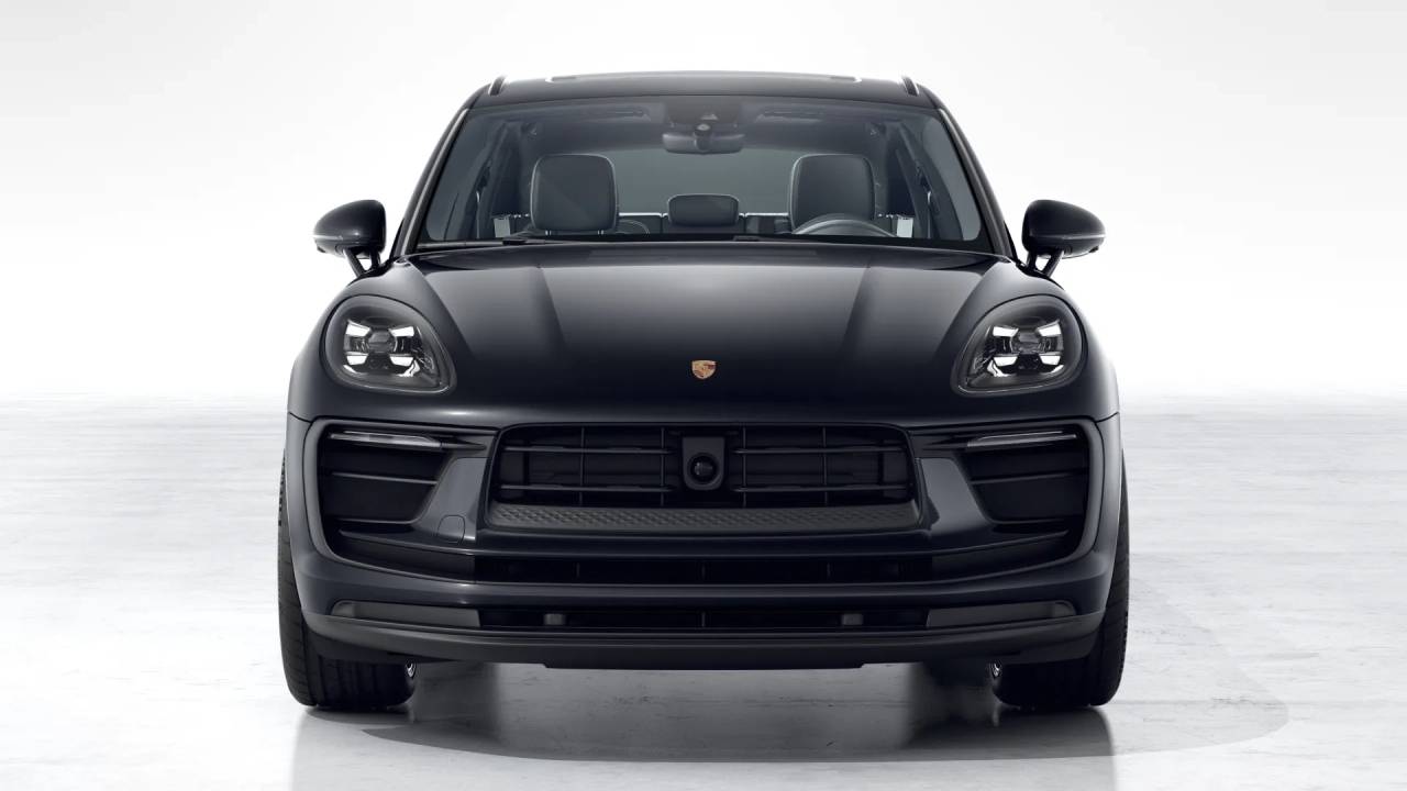 2026 Porsche Macan S photo 8