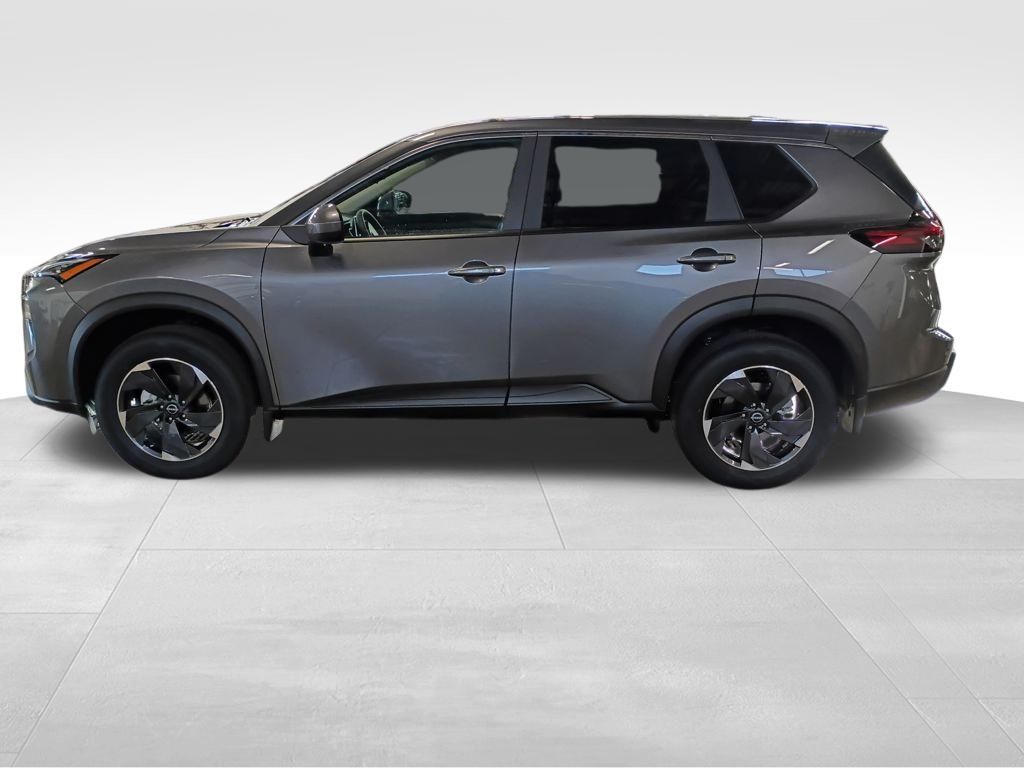 2026 Nissan Rogue SV photo 2