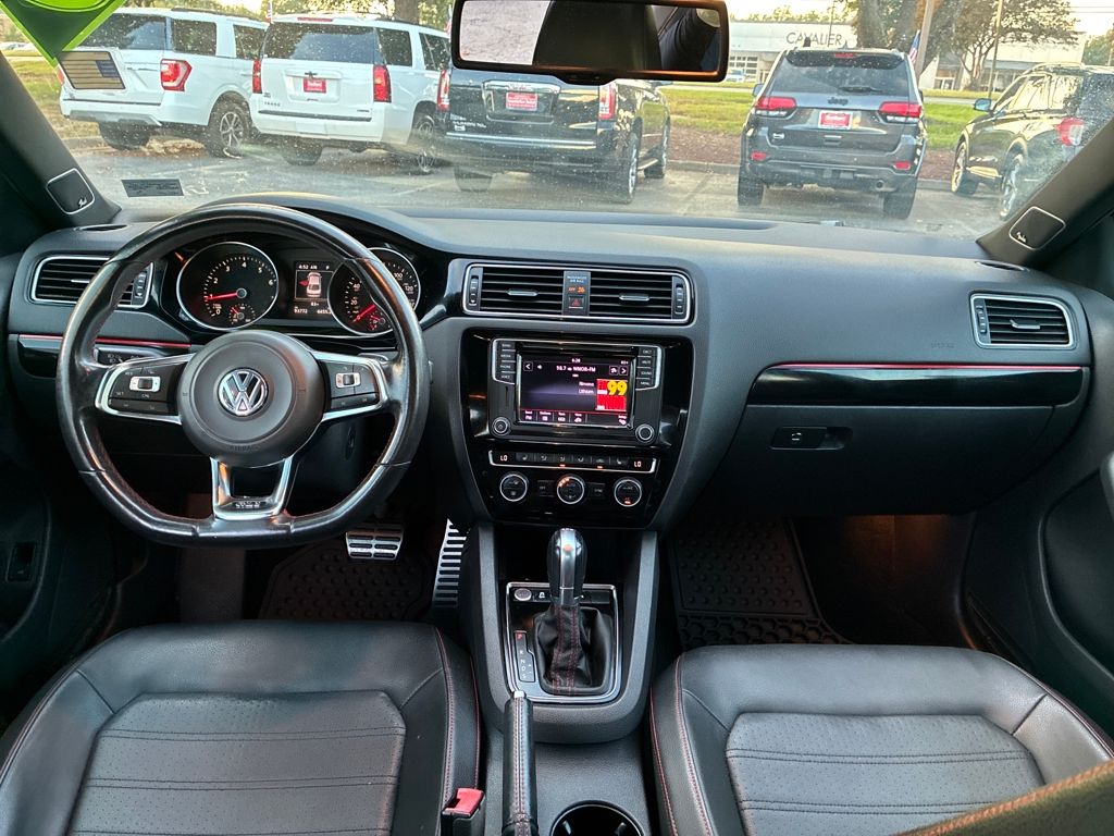 2016 Volkswagen Jetta 2.0T GLI SE photo 11