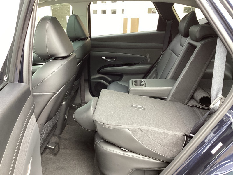 2025 Hyundai Tucson Hybrid Limited photo 29