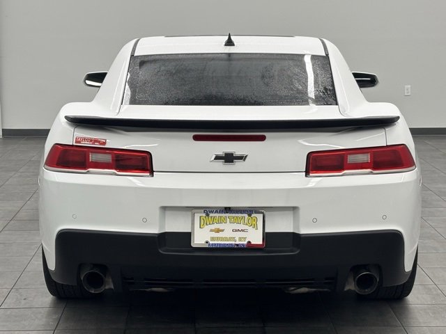 2015 Chevrolet Camaro 2LT photo 3