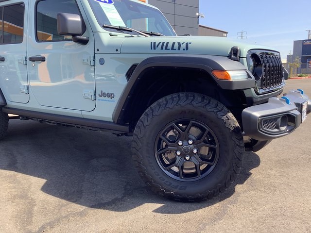 2024 Jeep Wrangler Willys 4xe photo 3