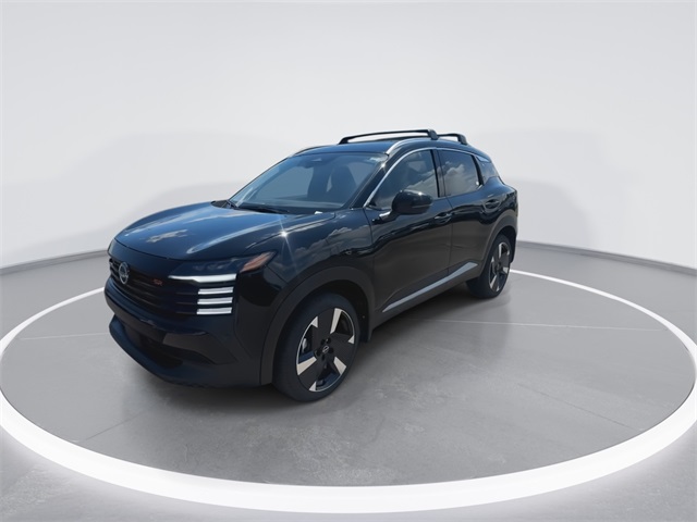 2025 Nissan Kicks SR photo 3