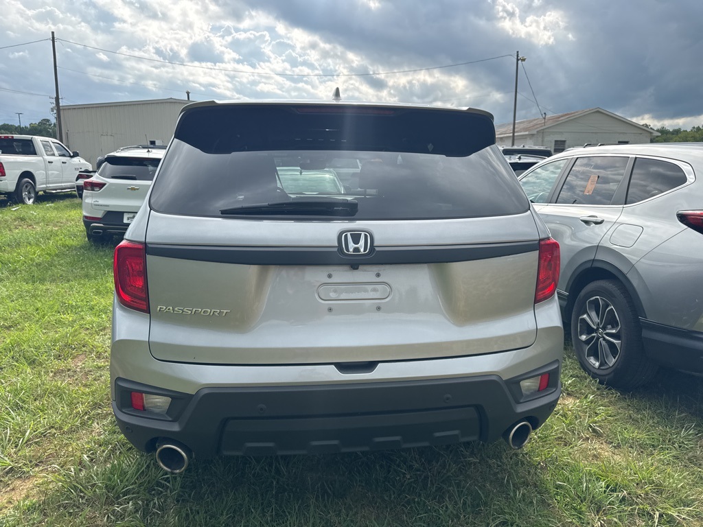 2022 Honda Passport EX-L photo 2