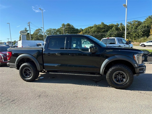 2022 Ford F-150 Raptor photo 2