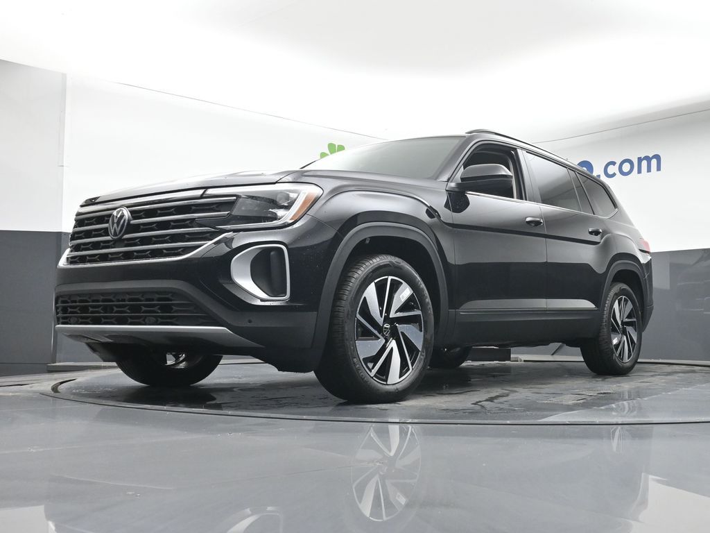 2026 Volkswagen Atlas SE Technology photo 3