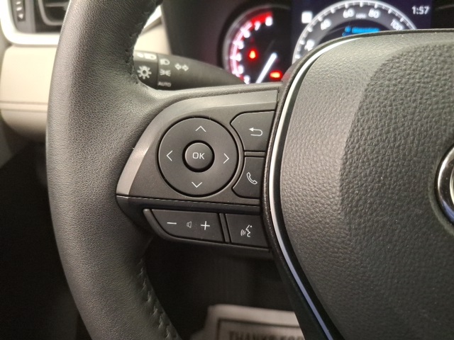 2023 Toyota RAV4 XLE photo 14