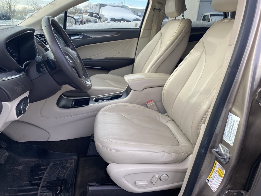 Used 2019 Lincoln MKC Base with VIN 5LMCJ1D94KUL15185 for sale in Getzville, NY