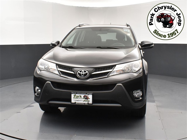 Used 2015 Toyota RAV4 XLE with VIN 2T3RFREVXFW392343 for sale in Burnsville, Minnesota