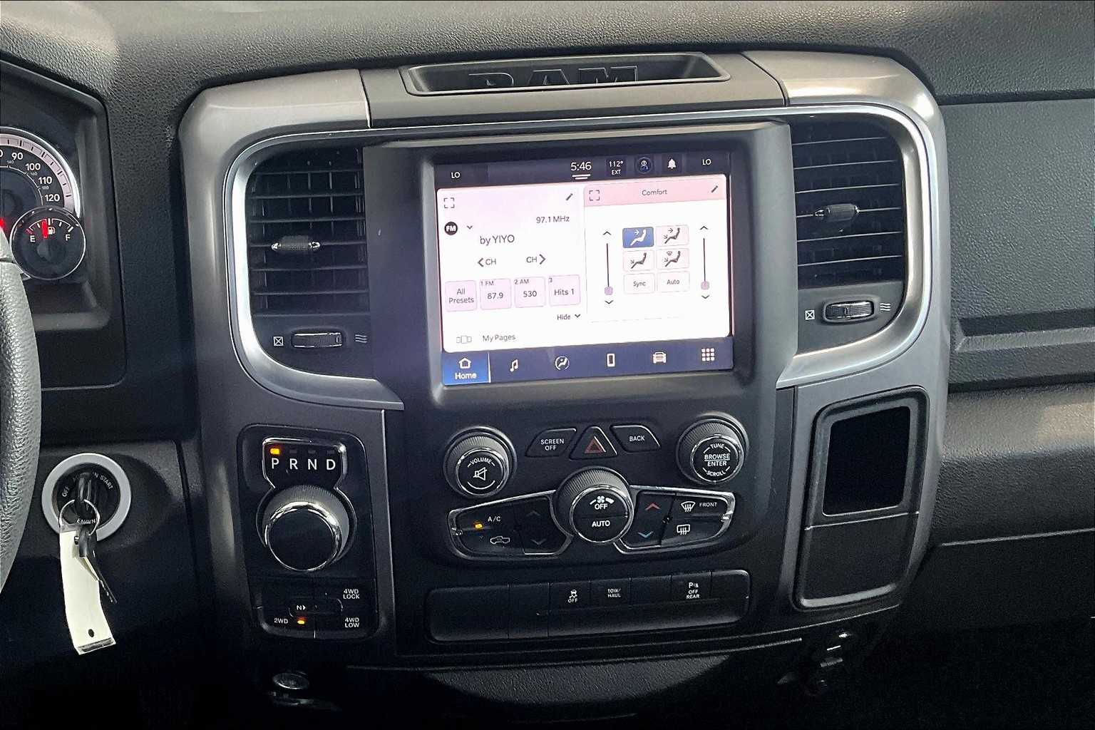 2022 Ram 1500 Classic Warlock photo 5