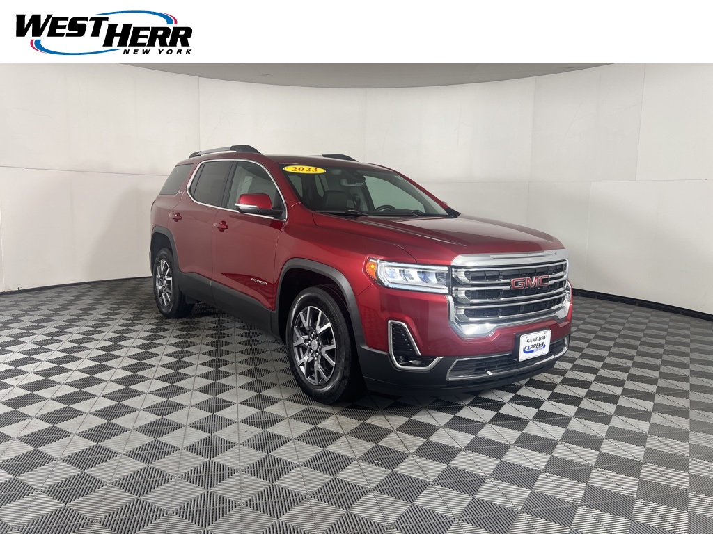 2023 GMC Acadia SLT's photo