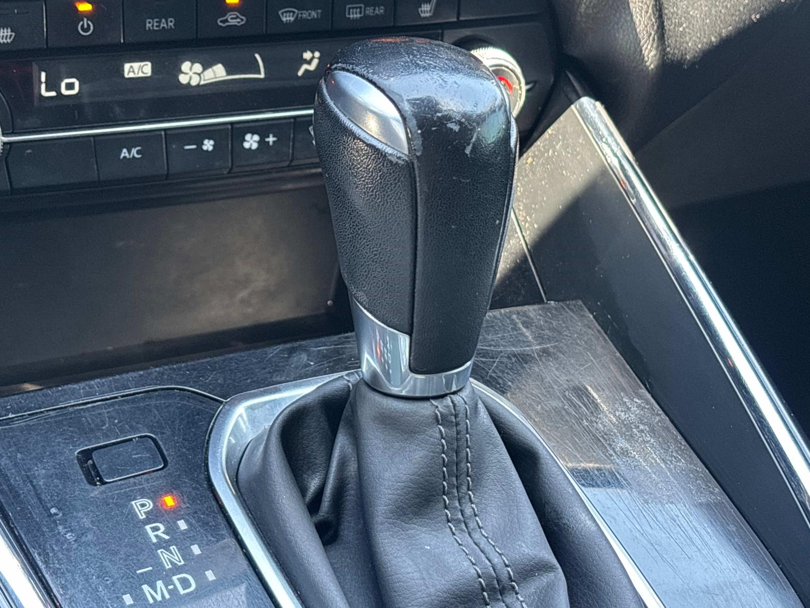 2019 Mazda CX-9 Touring photo 14