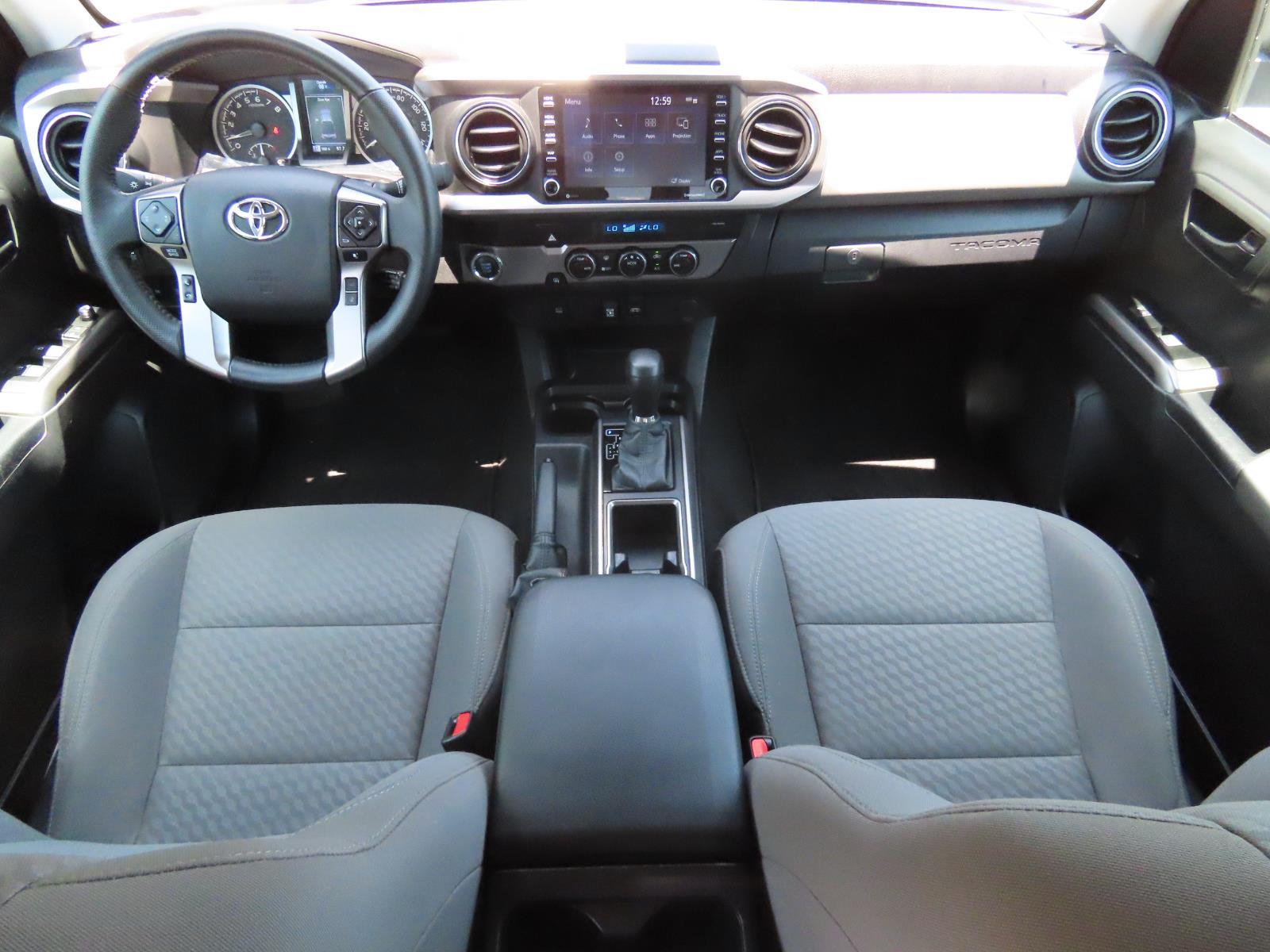 2023 Toyota Tacoma TRD Sport photo 2