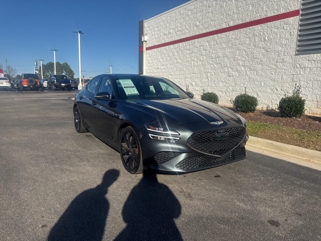 2022 GENESIS G70 Standard's photo