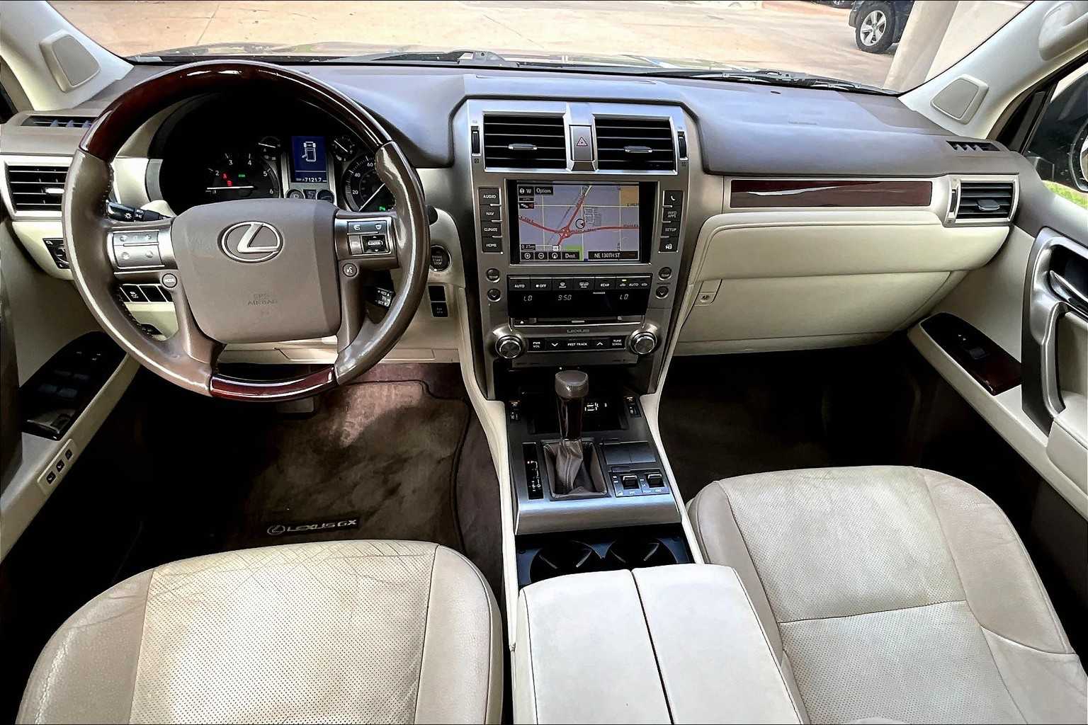 2018 Lexus GX 460 Premium photo 13